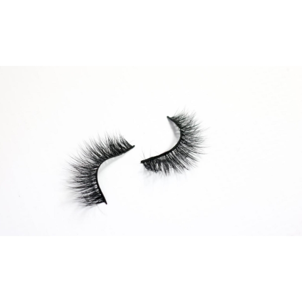 Flawless By LMG Luxury Eyelashes - MIAMI130 - Image 2