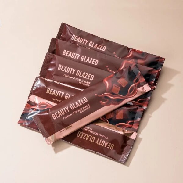 Beauty Glazed eyeliner