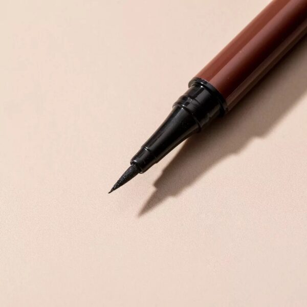 Beauty Glazed eyeliner